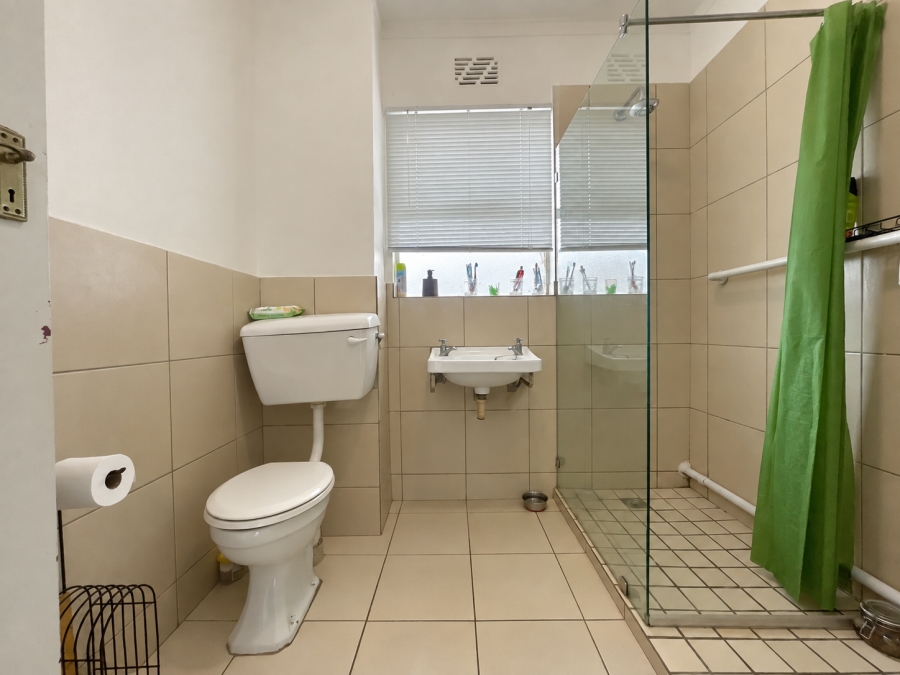 2 Bedroom Property for Sale in Heathfield Western Cape